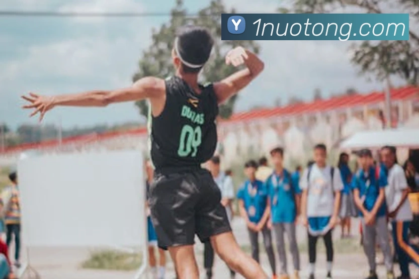 葡超联赛积分榜更新 本菲卡领跑 波尔图紧追争冠悬念升温